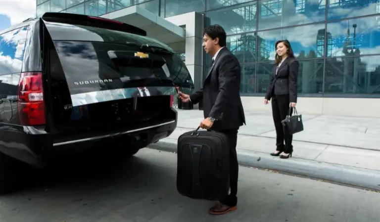 LGA Airport Car Service: Costs, Wait Times, and Tips